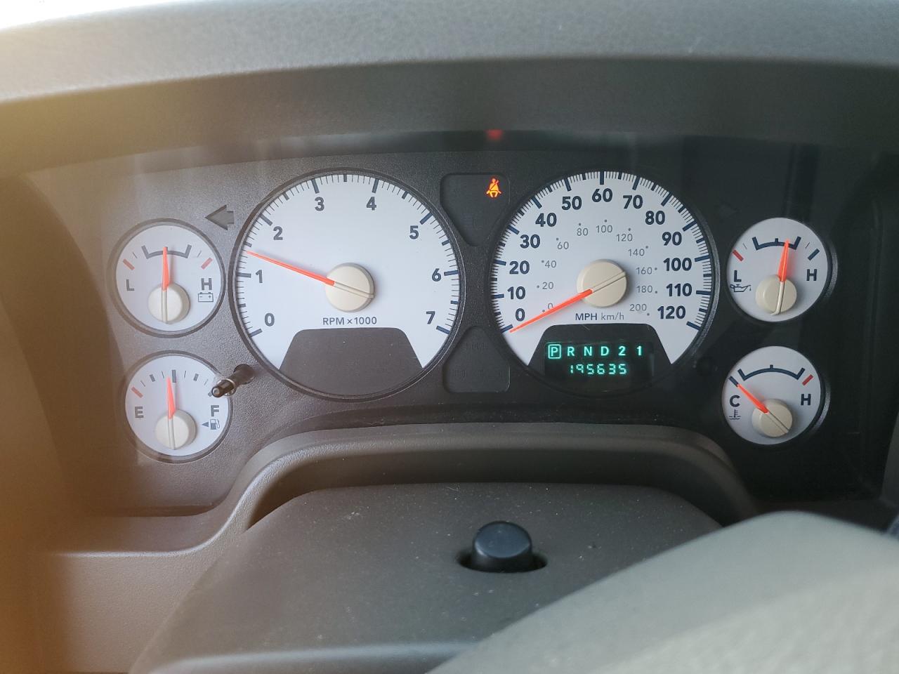 2008 Dodge Ram 1500 St VIN: 1D7HU18258S552831 Lot: 92027555