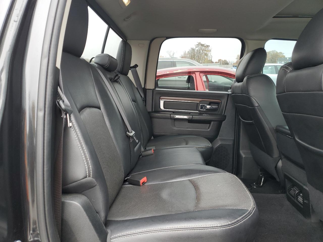 2017 Ram 1500 Laramie VIN: 1C6RR7NT7HS635524 Lot: 90993585