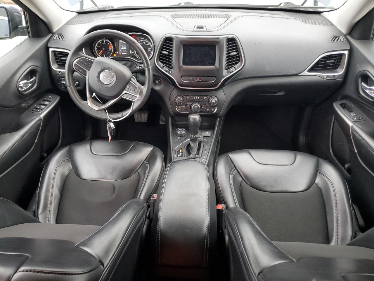 2020 Jeep Cherokee Latitude Plus VIN: 1C4PJMLB0LD650833 Lot: 92171945