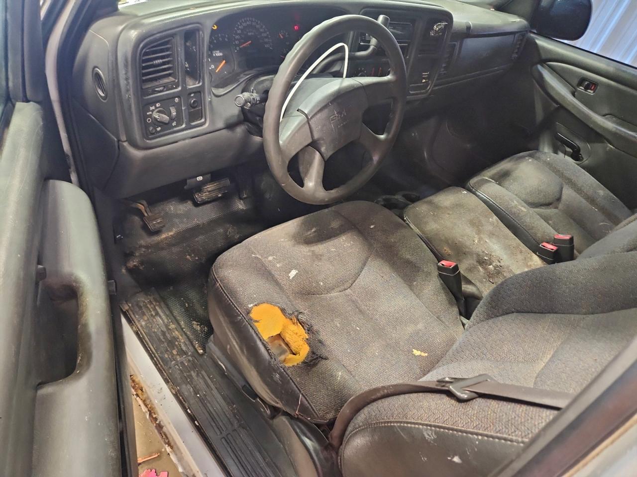 2004 GMC New Sierra C1500 VIN: 1GTEC14X54Z141495 Lot: 93731575