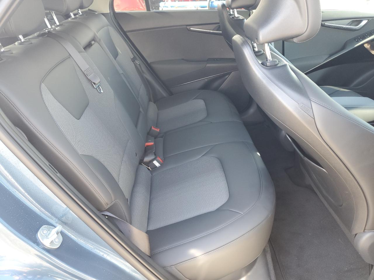 2025 Kia Niro Wind VIN: KNDCR3L18S5145219 Lot: 92726465