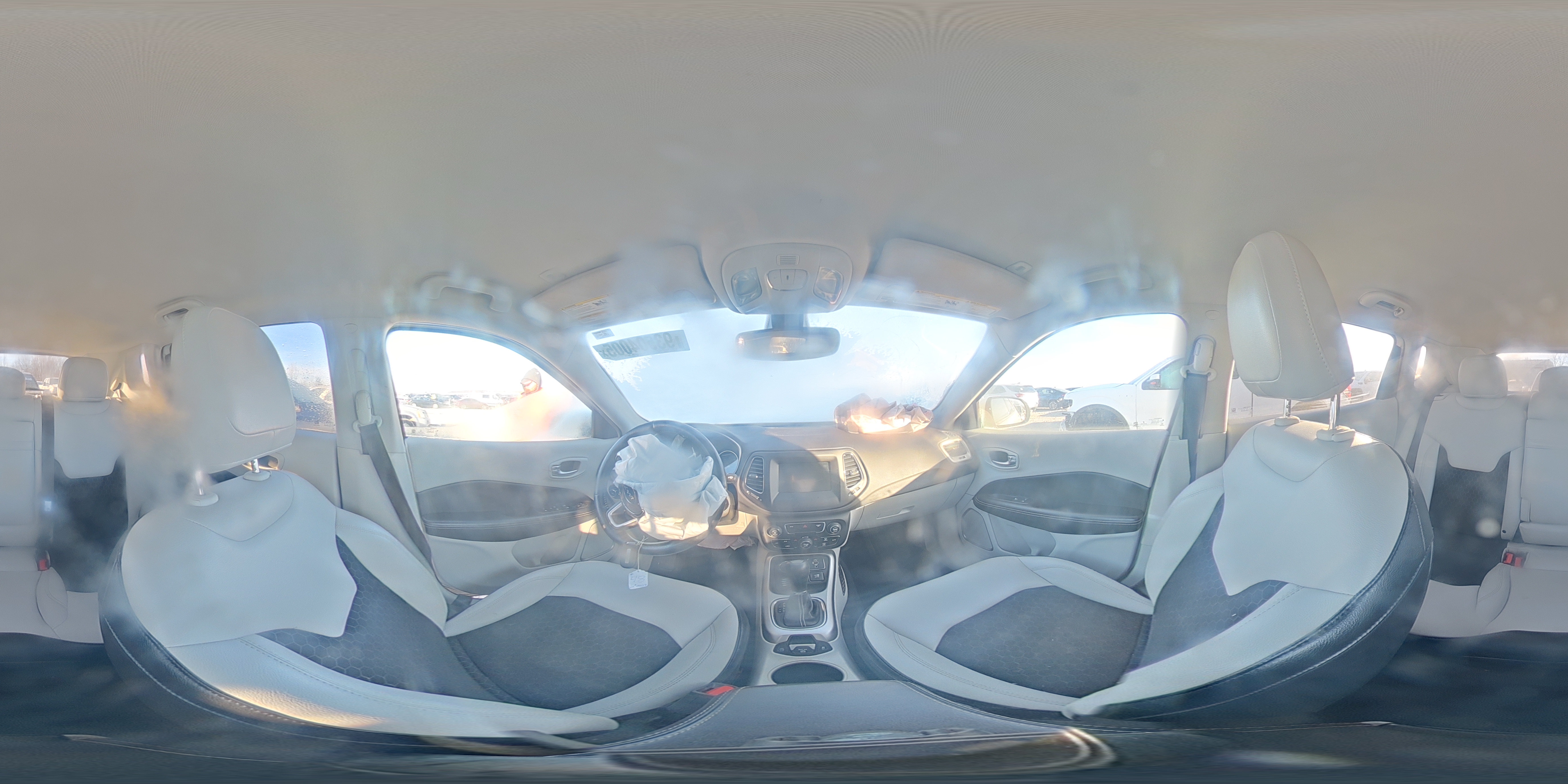 2018 Jeep Compass Latitude VIN: 3C4NJDBB8JT349629 Lot: 93504005