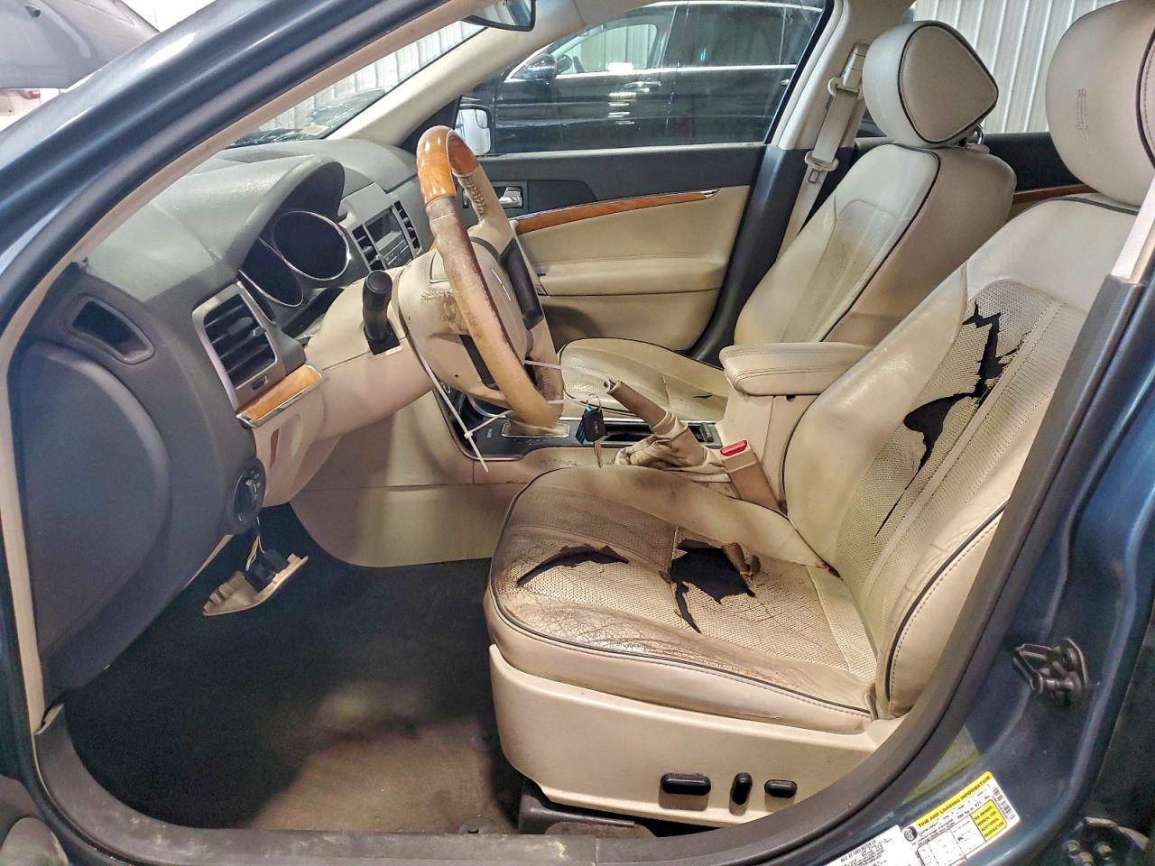 2012 Lincoln Mkz VIN: 3LNHL2GC6CR828611 Lot: 94475835