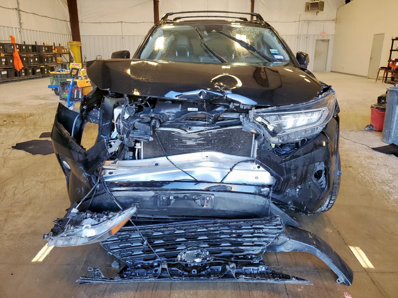 2021 Toyota Rav4 Xle Premium VIN: 2T3C1RFV7MC133651 Lot: 92656295