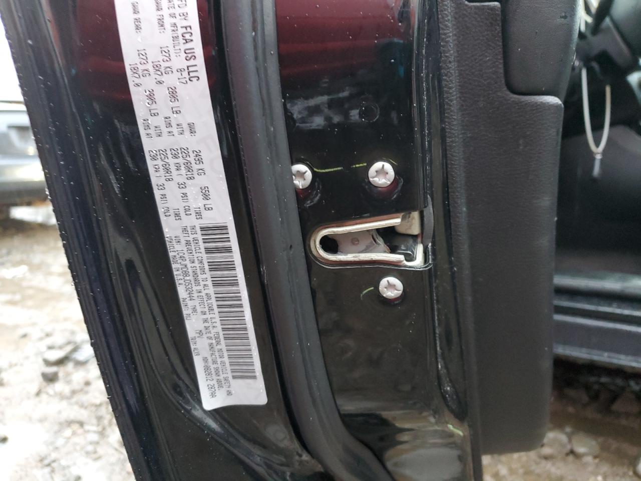 2018 Jeep Cherokee Limited VIN: 1C4PJMDB8JD532444 Lot: 93138425