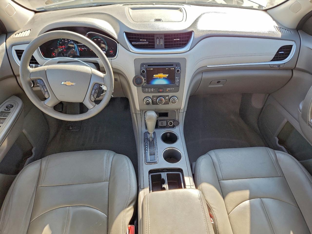 2015 Chevrolet Traverse Ls VIN: 1GNKRFED3FJ330867 Lot: 94035315