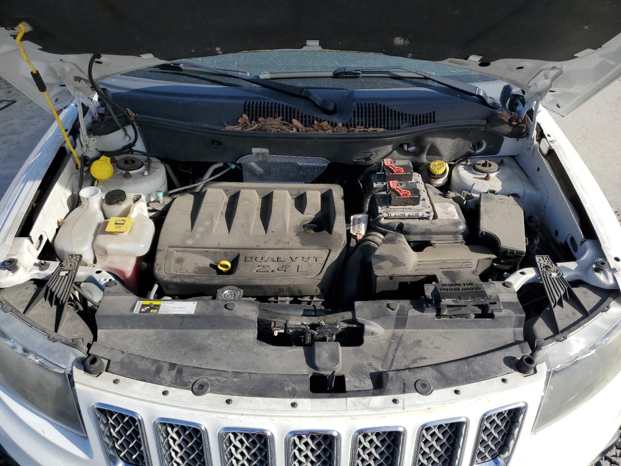 2014 Jeep Compass Limited VIN: 1C4NJDCB6ED717185 Lot: 90691935