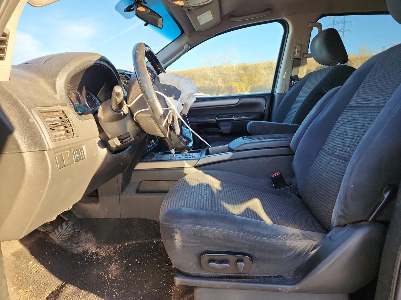 2010 Nissan Armada Se VIN: 5N1AA0NC1AN613734 Lot: 92632645