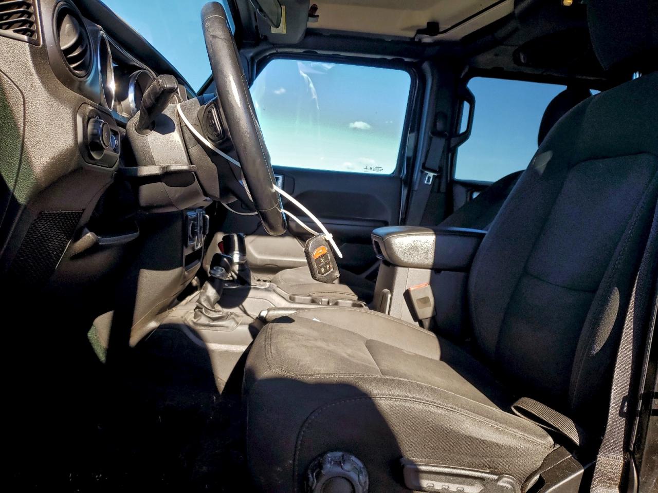 2019 Jeep Wrangler Unlimited Sport VIN: 1C4HJXDN6KW683756 Lot: 92855555