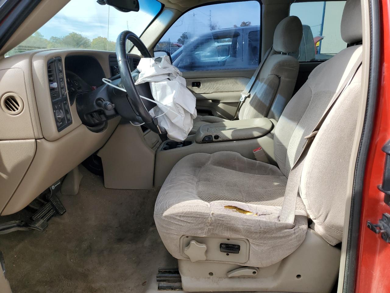 2002 Chevrolet Silverado K1500 VIN: 2GCEK19T521196995 Lot: 90922335