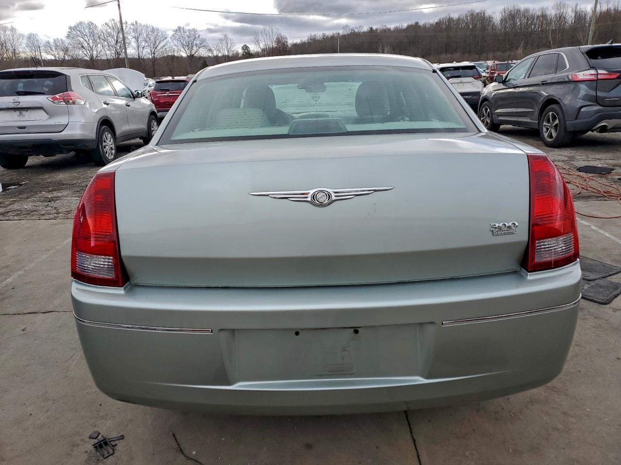 2005 Chrysler 300 Touring VIN: 2C3JA53G25H130795 Lot: 94262525