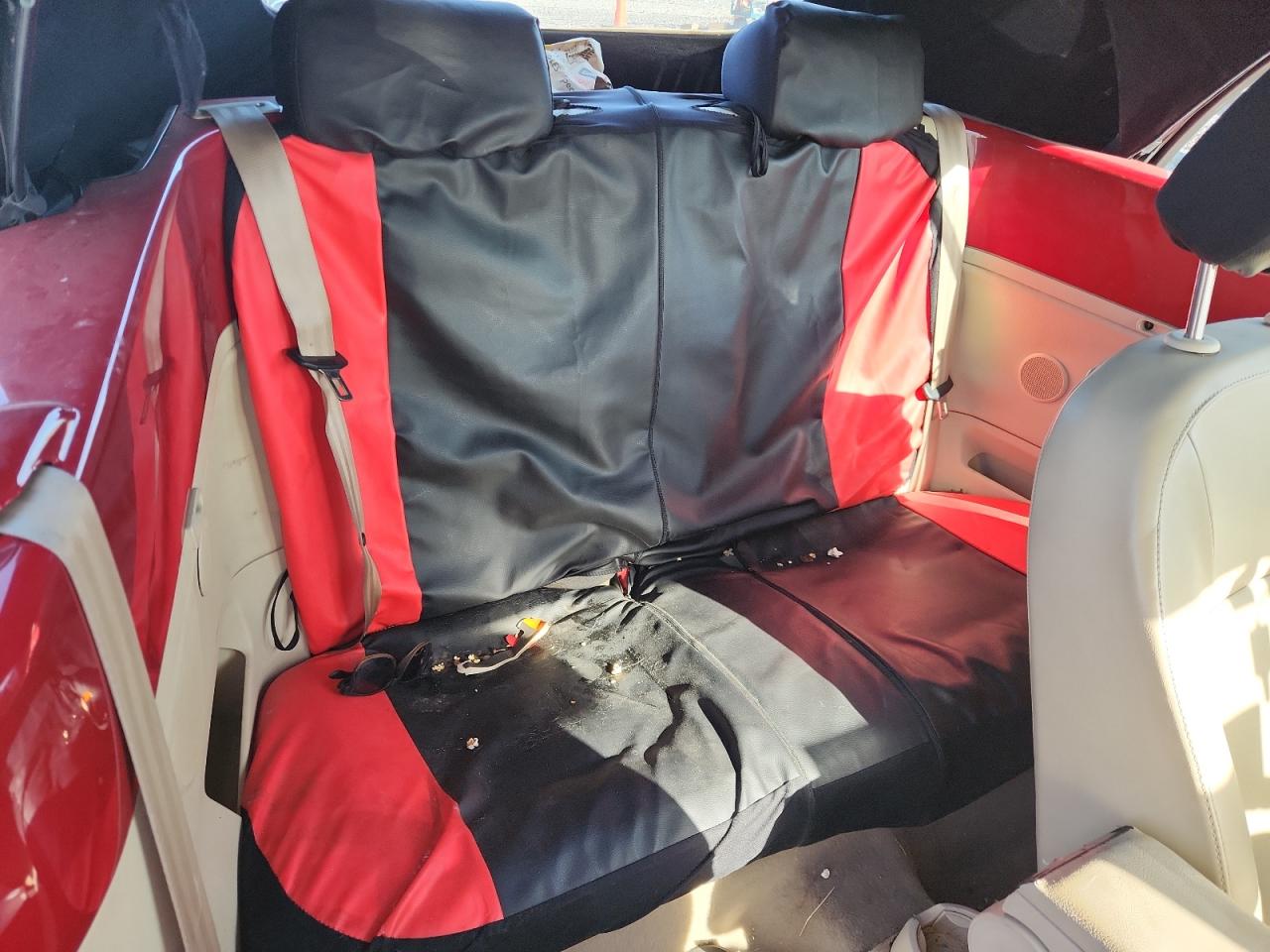 2007 Volkswagen New Beetle Convertible Option Package 1 VIN: 3VWRF31Y27M418883 Lot: 92309565