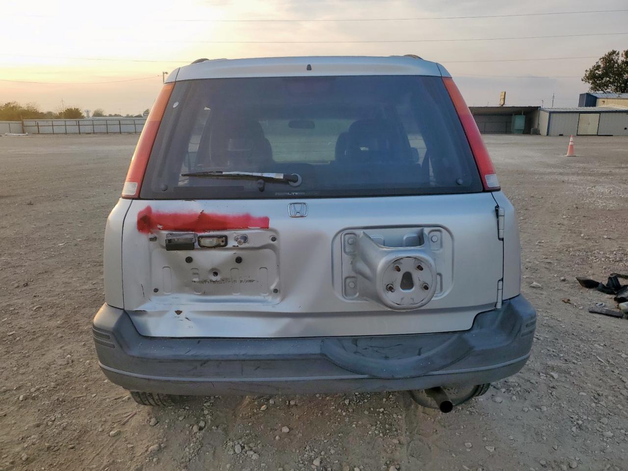 1998 Honda Cr-V Ex VIN: JHLRD1869WC052456 Lot: 93443025