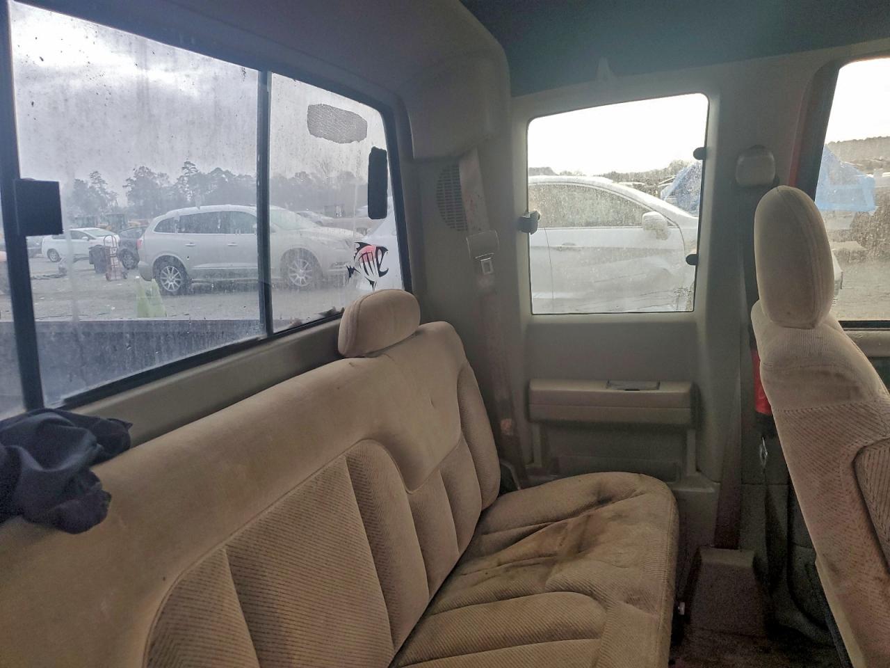 1997 Chevrolet Gmt-400 C1500 VIN: 2GCEC19R4V1121470 Lot: 93844795