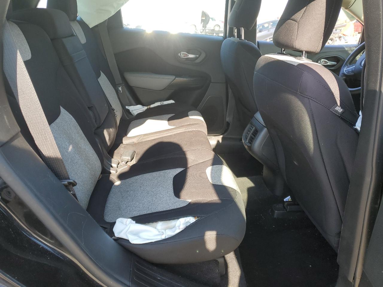 2014 Jeep Cherokee Sport VIN: 1C4PJMAB8EW175507 Lot: 91508885