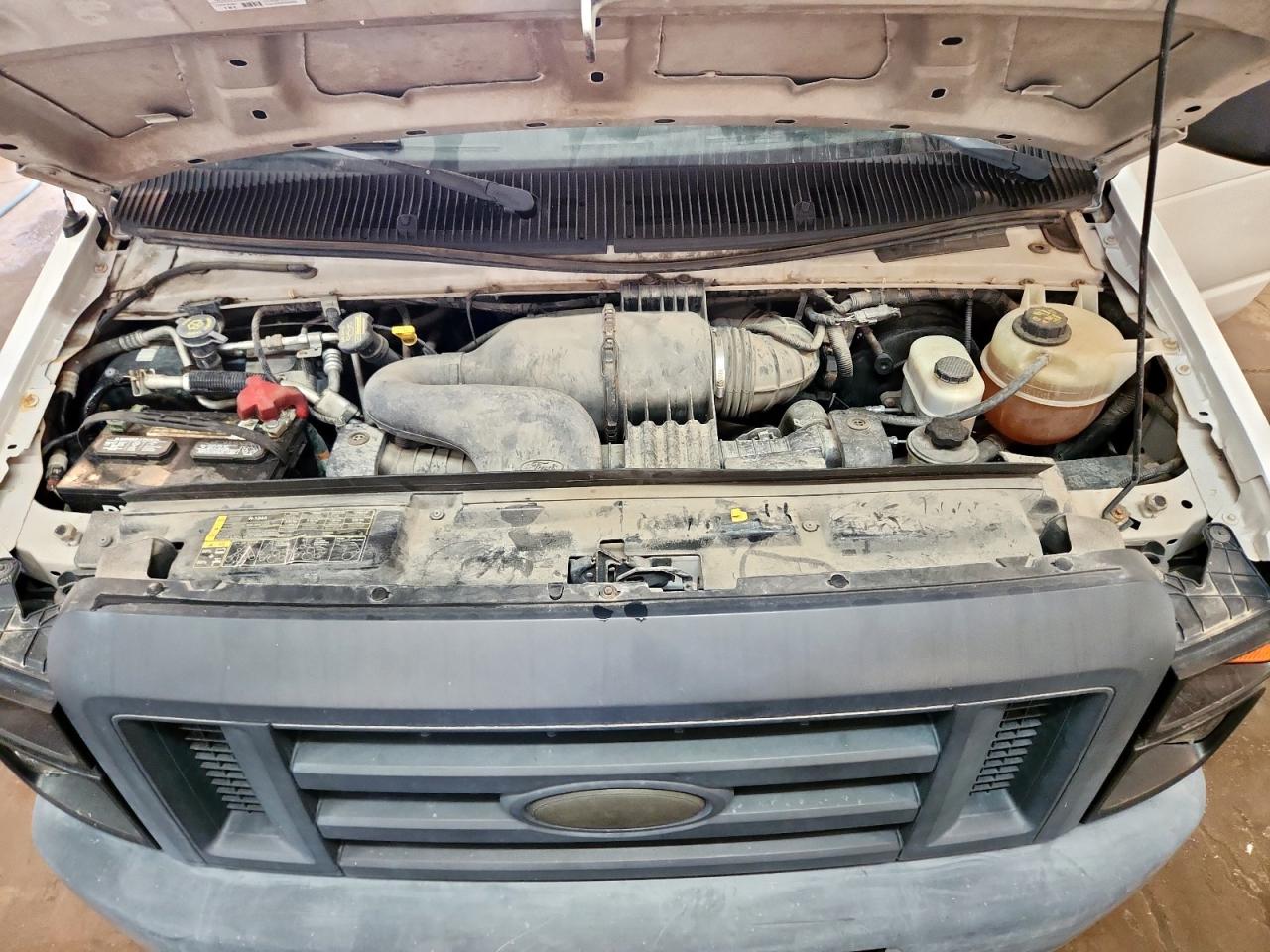 2014 Ford Econoline E350 Super Duty Wagon VIN: 1FBNE3BL9EDA39979 Lot: 92721495