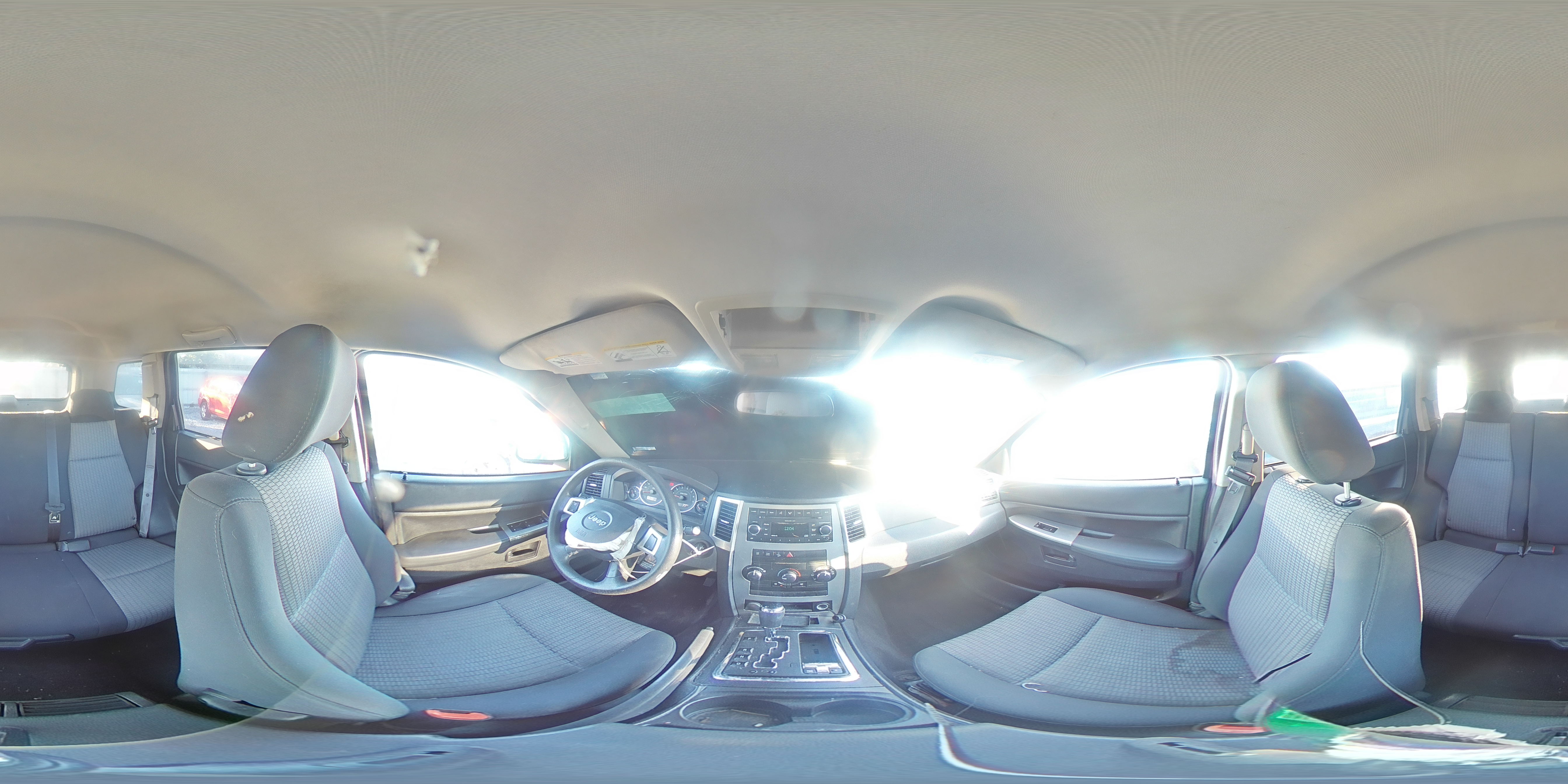 2008 Jeep Grand Cherokee Laredo VIN: 1J8HR48NX8C225304 Lot: 94167005