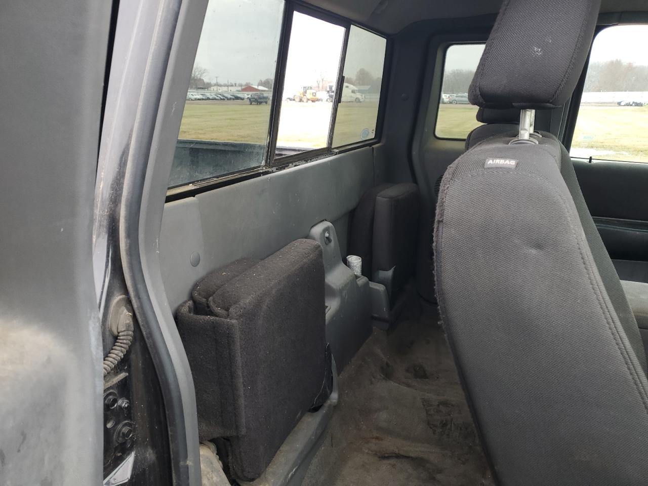 2011 Ford Ranger Super Cab VIN: 1FTLR4FE3BPA52911 Lot: 93726905