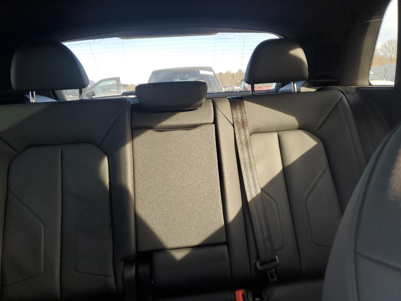 2020 Audi Q3 Premium Plus VIN: WA1BECF33L1076110 Lot: 93033495