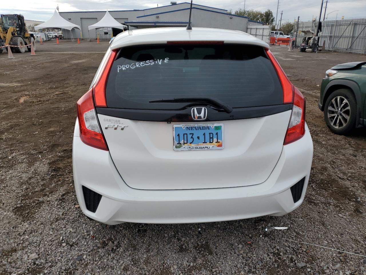 2015 Honda Fit Lx VIN: 3HGGK5H55FM709486 Lot: 93241945