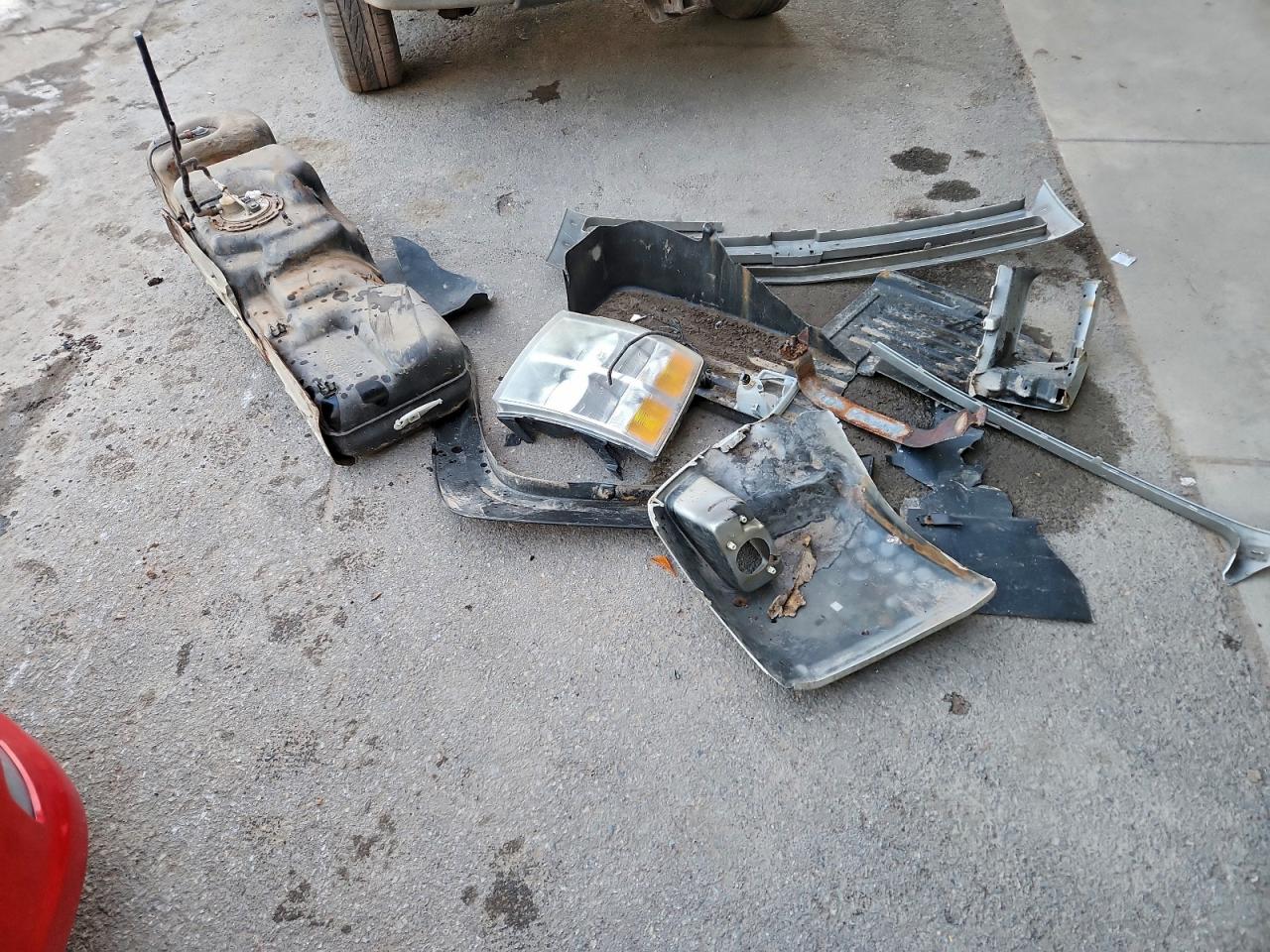 2011 Chevrolet Silverado K1500 Lt VIN: 3GCPKSE38BG391582 Lot: 94245135