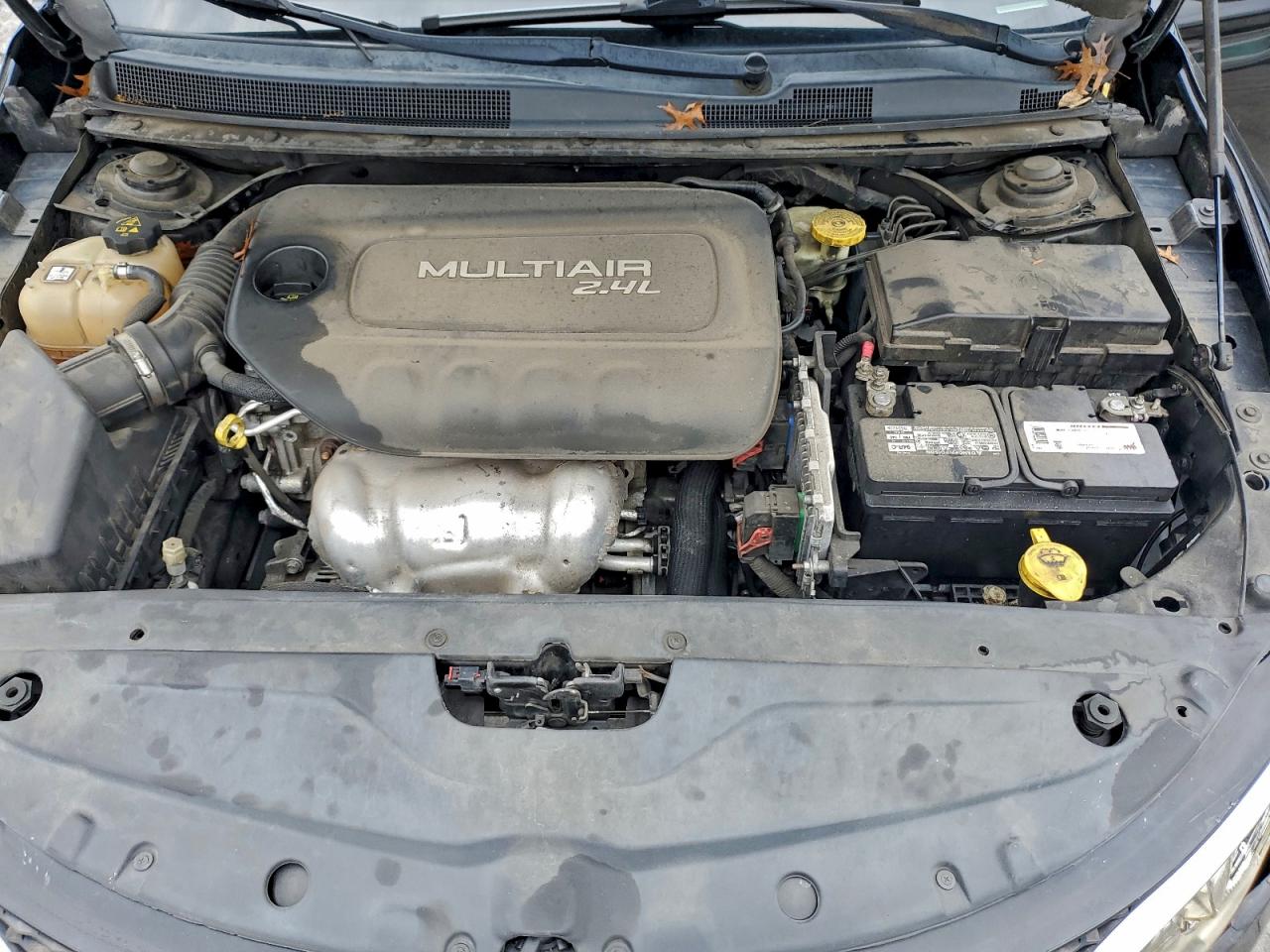 2015 Chrysler 200 C VIN: 1C3CCCCBXFN629106 Lot: 93443065