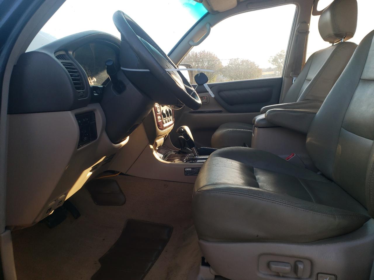 2000 Toyota Land Cruiser VIN: JT3HT05J7Y0108417 Lot: 92209165