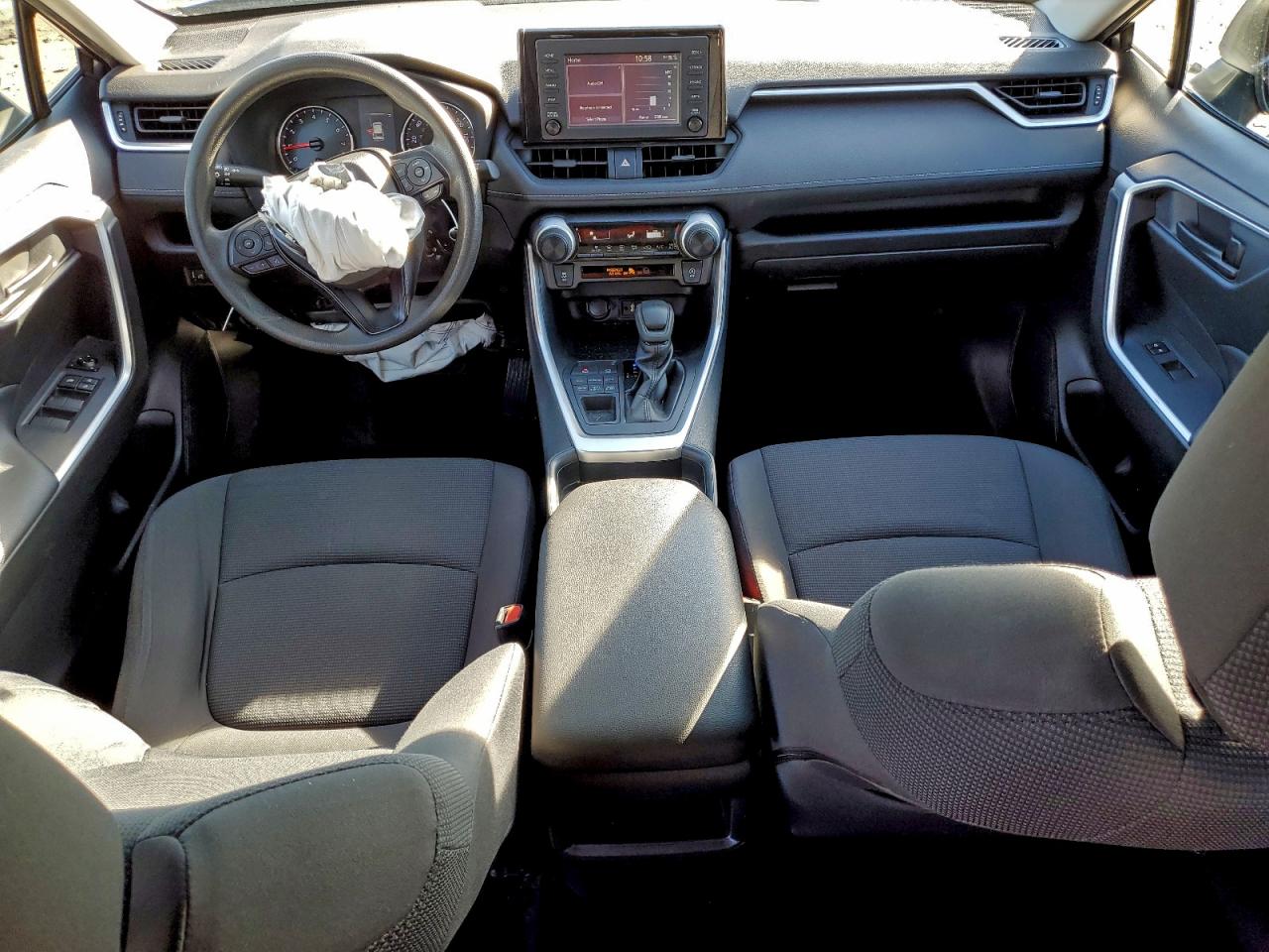 2019 Toyota Rav4 Le VIN: JTMF1RFV0KD504378 Lot: 93947945