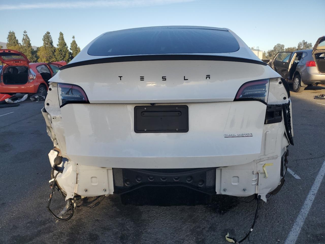 2023 Tesla Model Y VIN: 7SAYGDEF1PF714219 Lot: 91928375