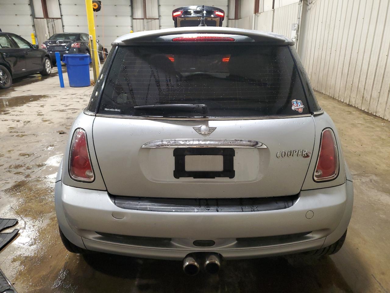 2005 Mini Cooper S VIN: WMWRE33455TD92665 Lot: 91978485