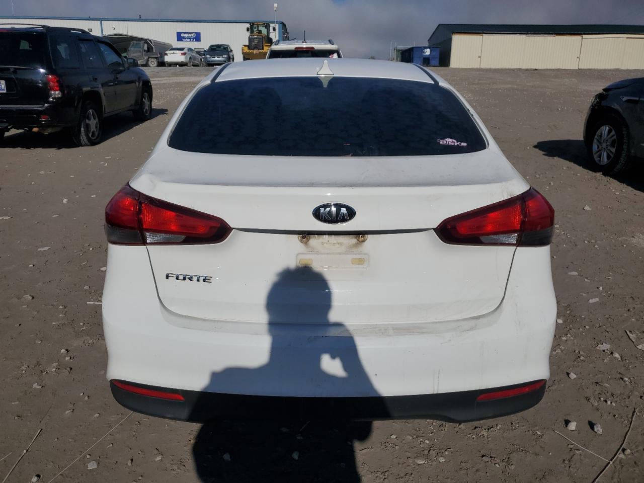 2018 Kia Forte Lx VIN: 3KPFK4A78JE243703 Lot: 87252745