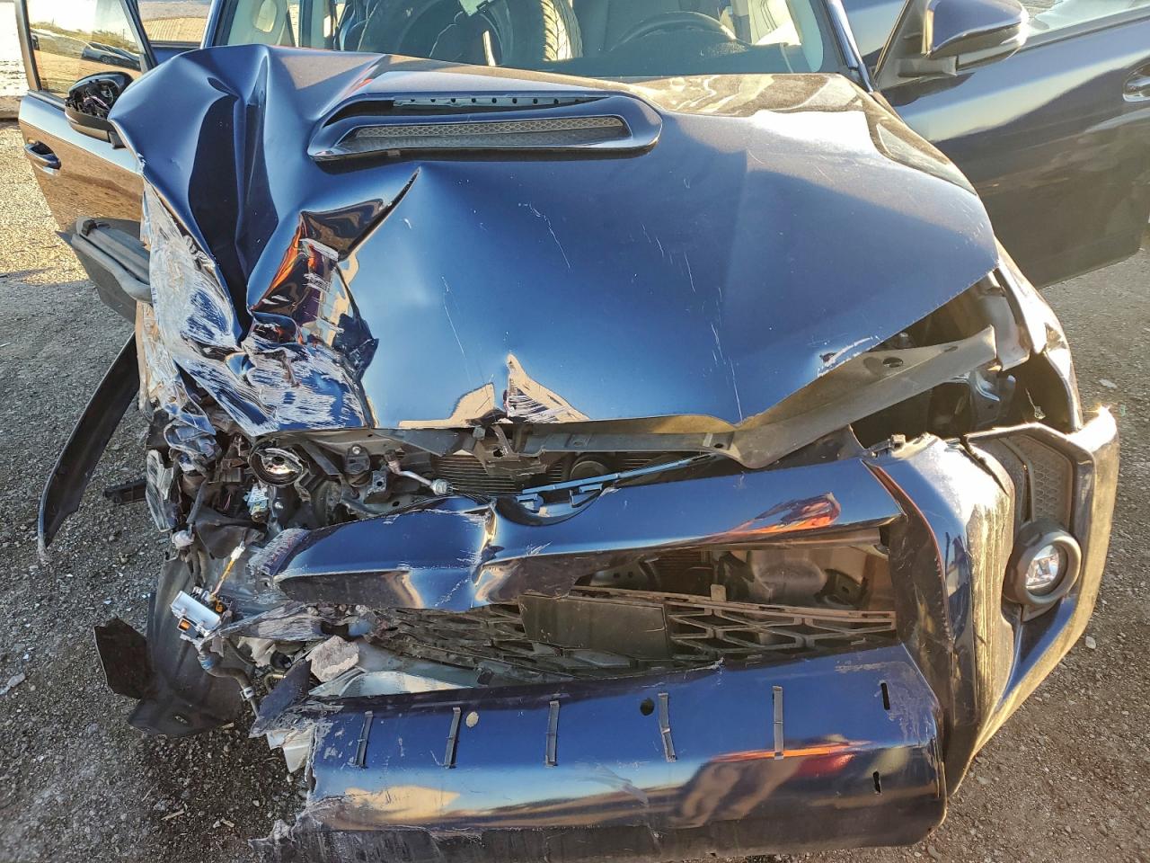 2022 Toyota 4Runner Sr5 Premium VIN: JTERU5JR4N6075189 Lot: 92284525