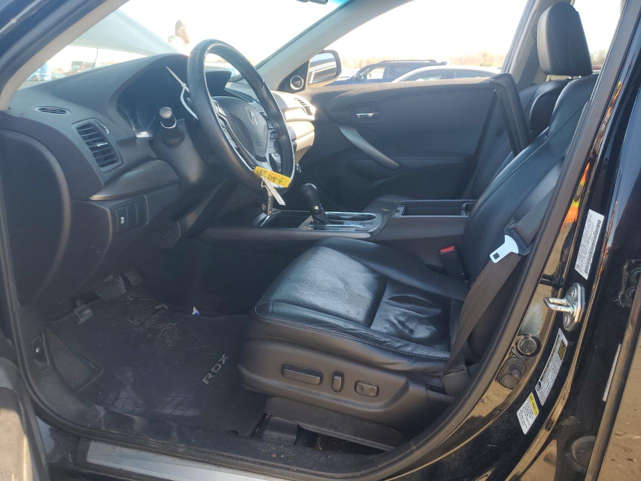 2015 Acura Rdx VIN: 5J8TB4H35FL026275 Lot: 92055935