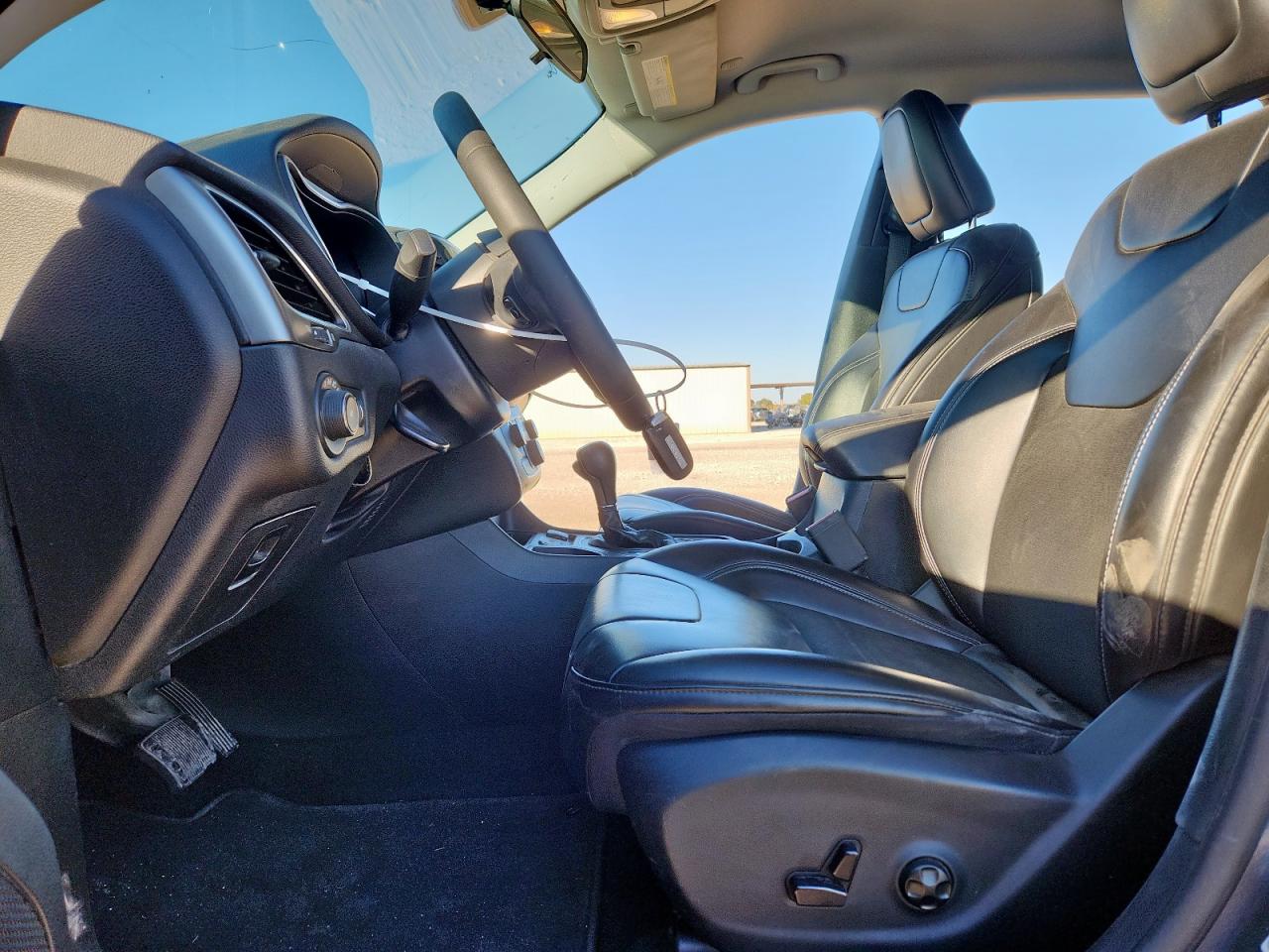 2020 Jeep Cherokee Latitude Plus VIN: 1C4PJLLB3LD570078 Lot: 92493325