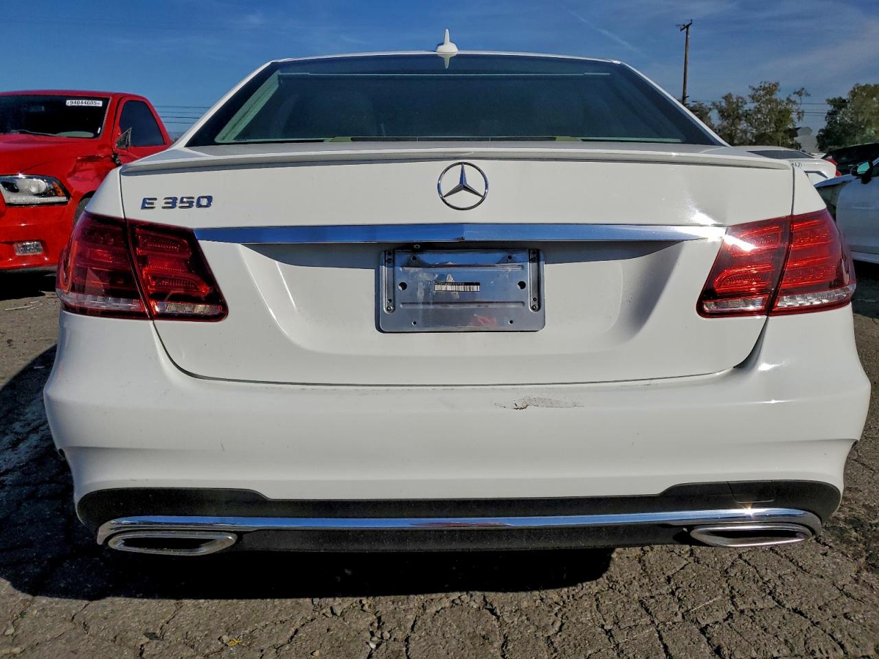 2014 Mercedes-Benz E 350 VIN: WDDHF5KB6EB042302 Lot: 93499105