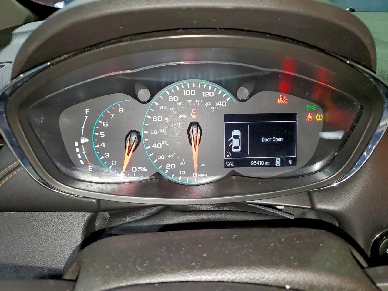 2017 Chevrolet Trax 1Lt VIN: 3GNCJPSB5HL273393 Lot: 94352645