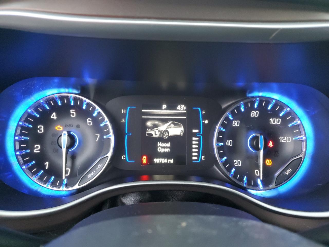 2018 Chrysler Pacifica Touring L VIN: 2C4RC1BG3JR280597 Lot: 91611425