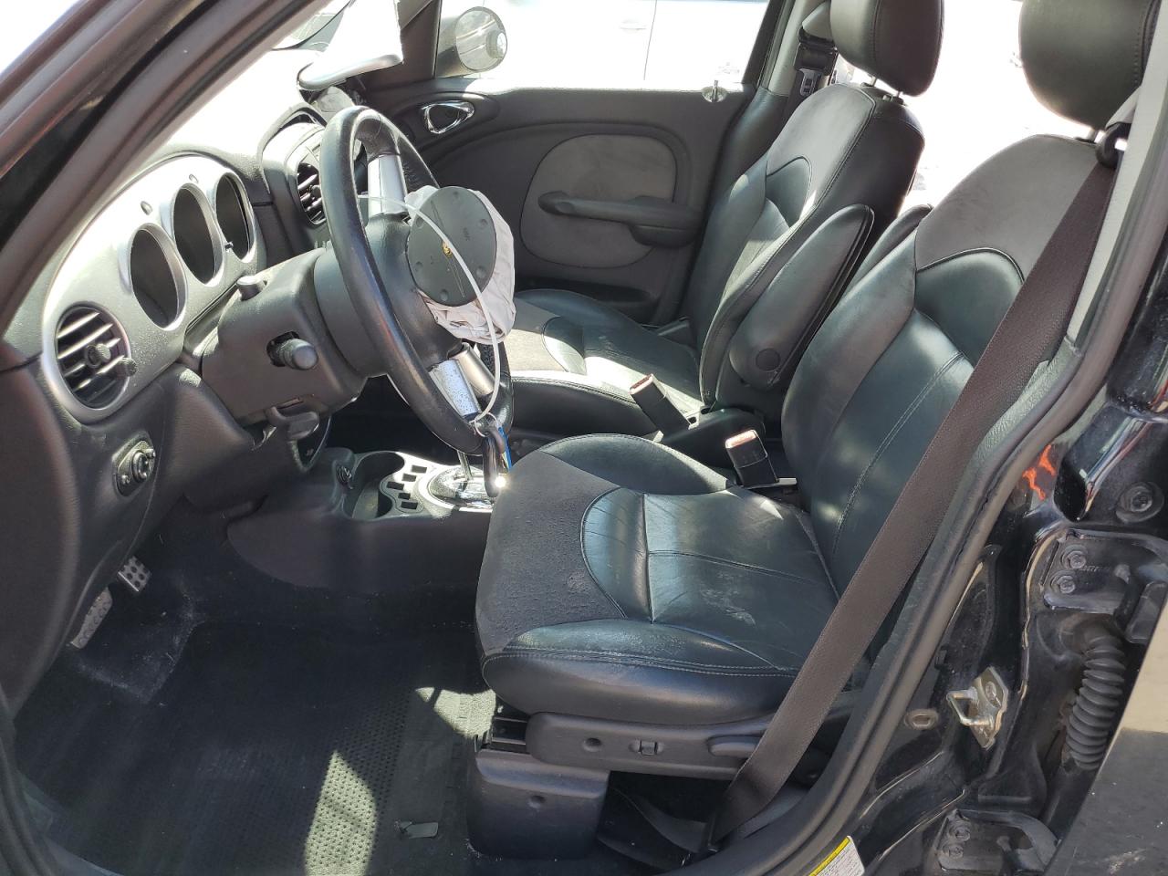 2005 Chrysler Pt Cruiser Limited VIN: 3C8FY68825T540216 Lot: 92831585