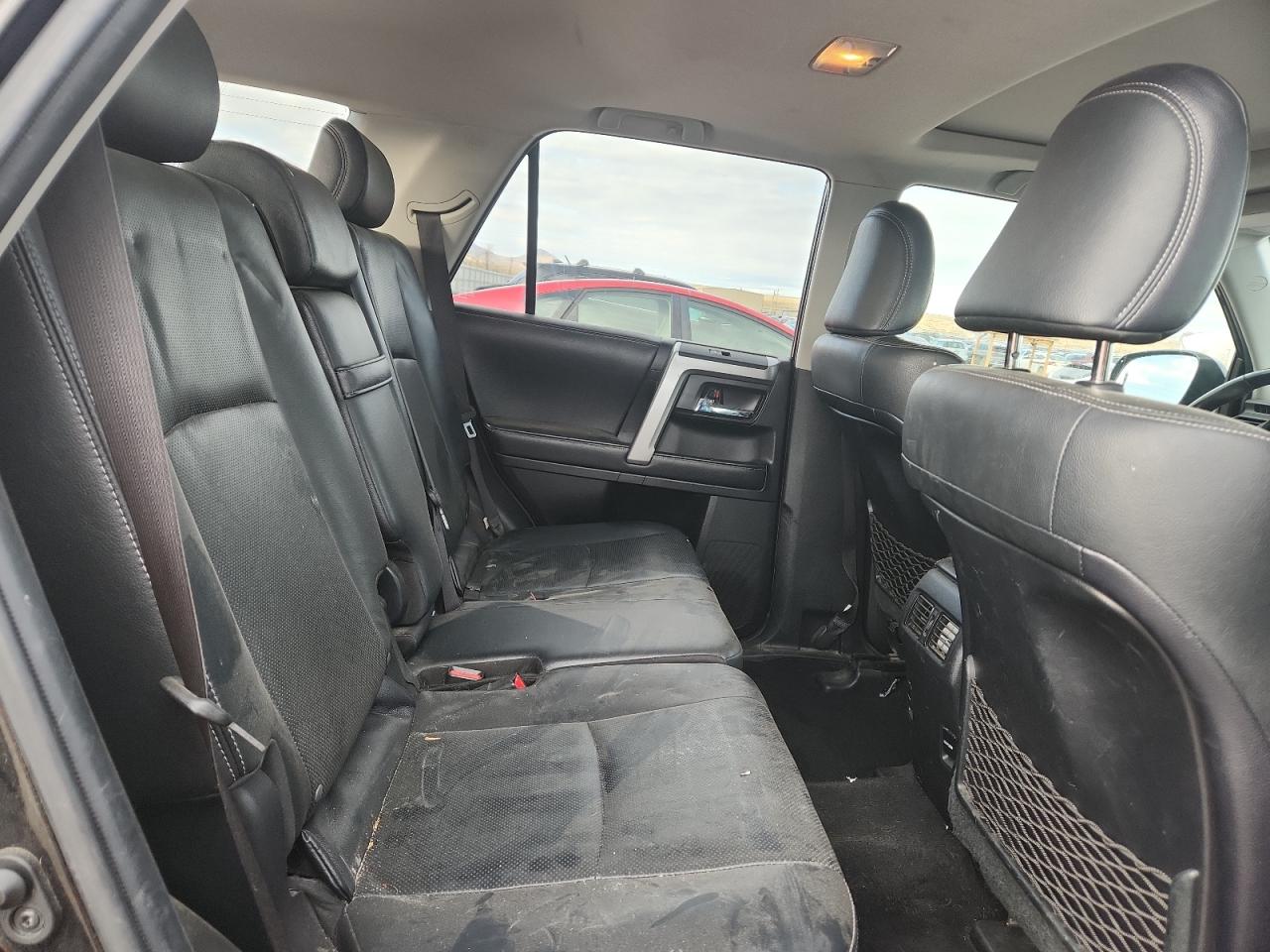 2018 Toyota 4Runner Sr5/Sr5 Premium VIN: JTEBU5JR0J5596413 Lot: 92435085