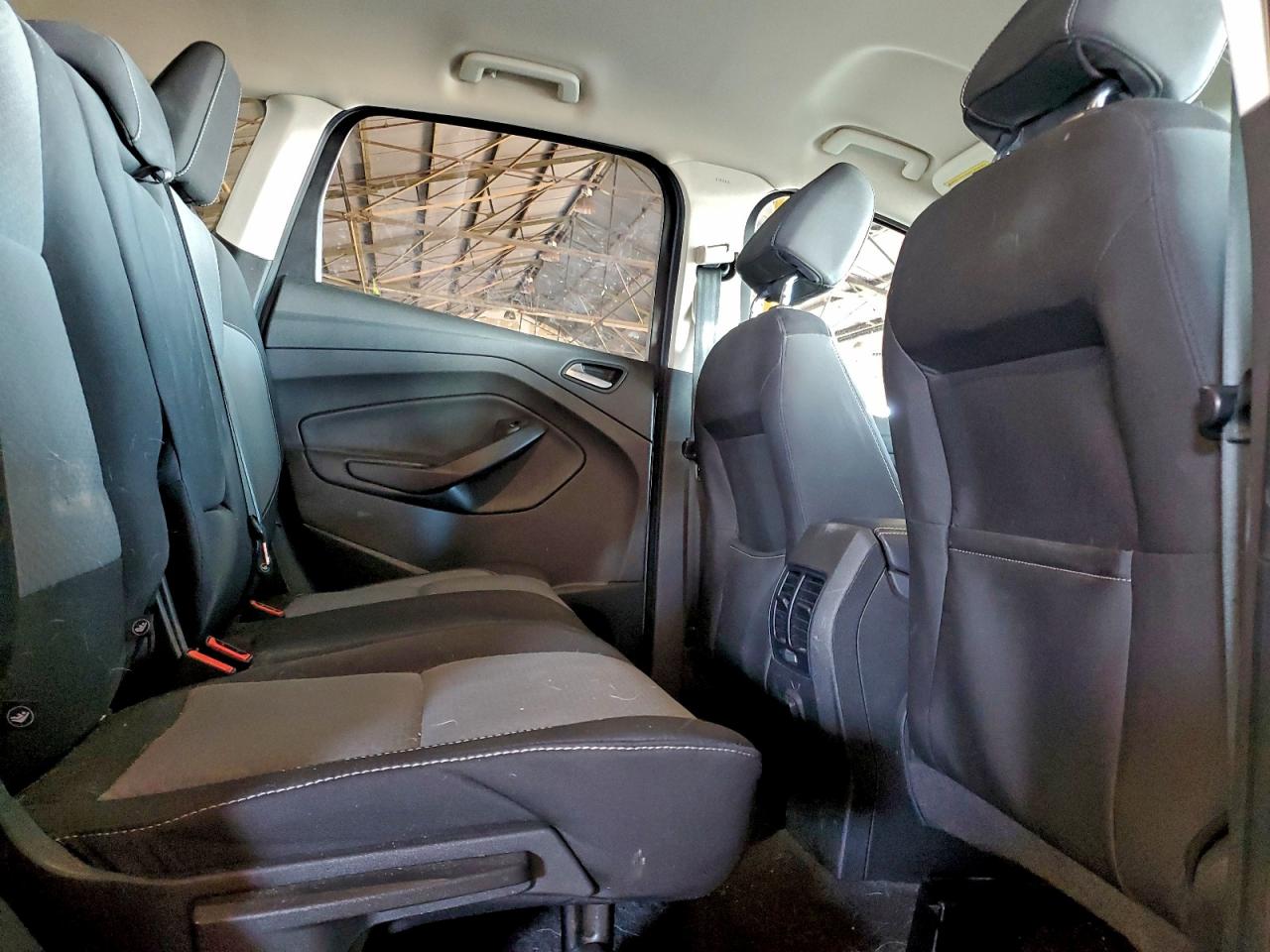 2017 Ford Escape Se VIN: 1FMCU0GD5HUC50652 Lot: 94504675