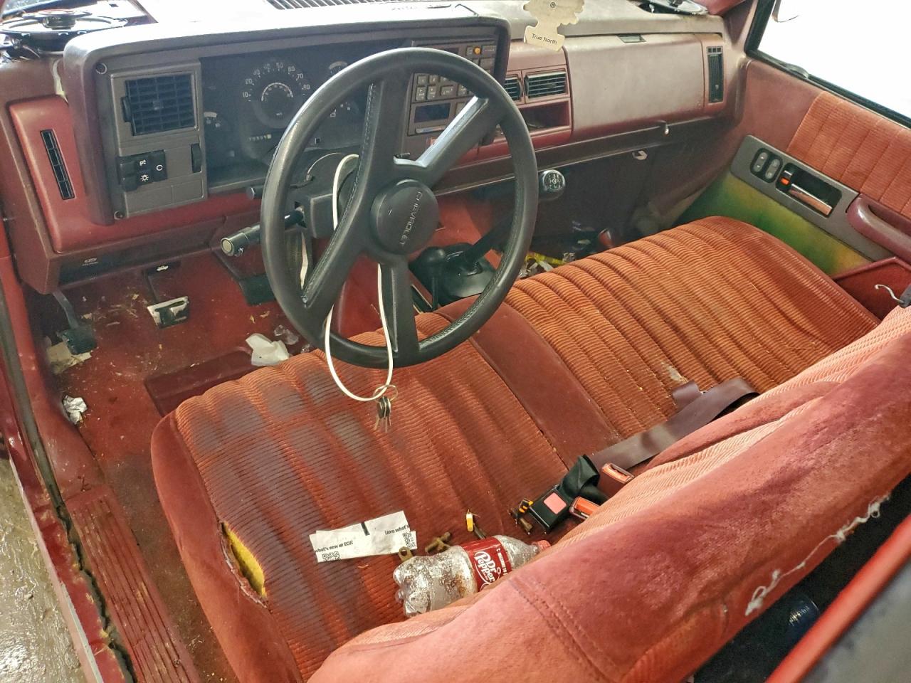 1990 Chevrolet Gmt-400 K1500 VIN: 1GCDK14Z6LZ181647 Lot: 94029685