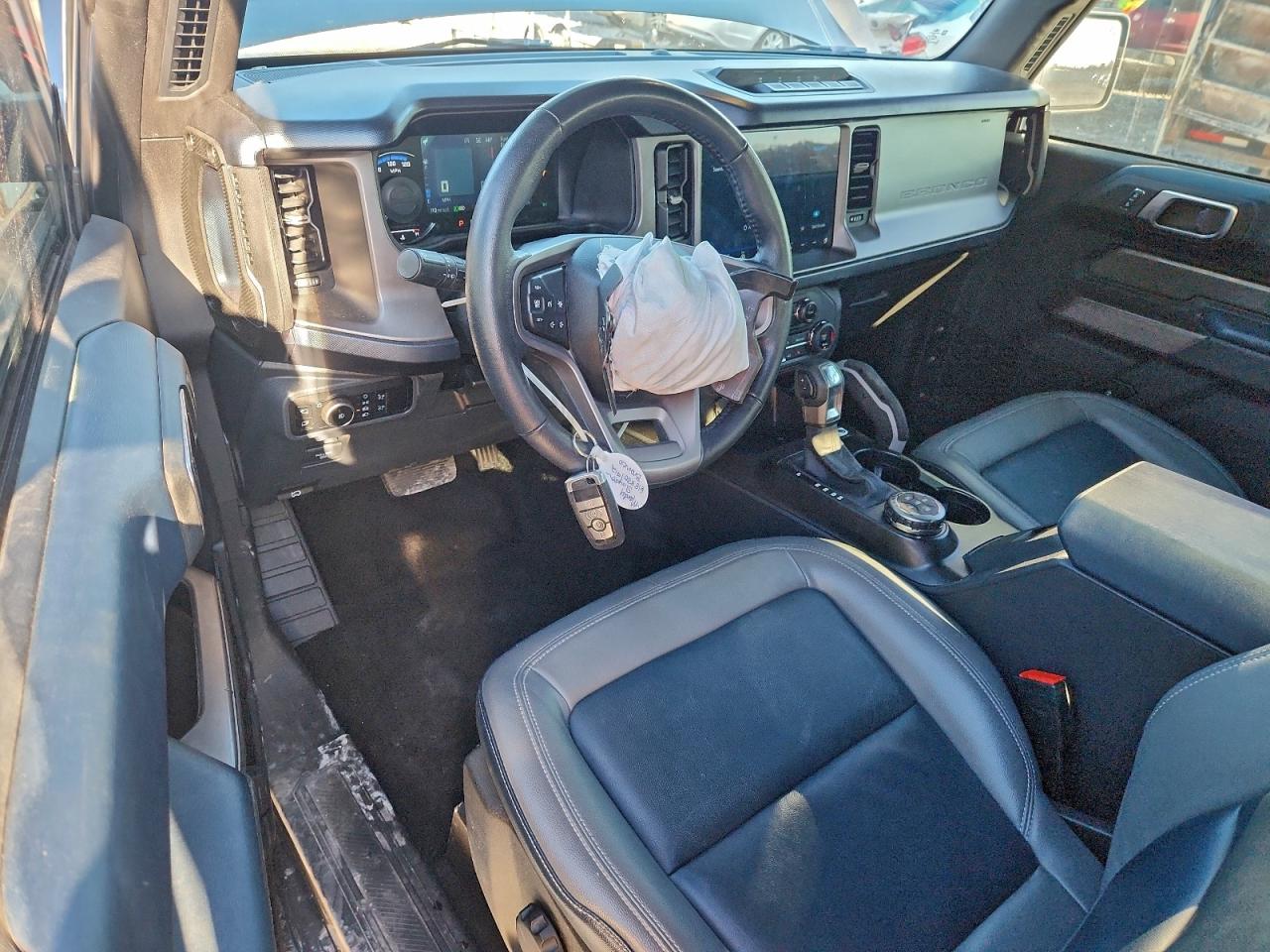 2023 Ford Bronco Base VIN: 1FMDE5CP0PLC14564 Lot: 94101025