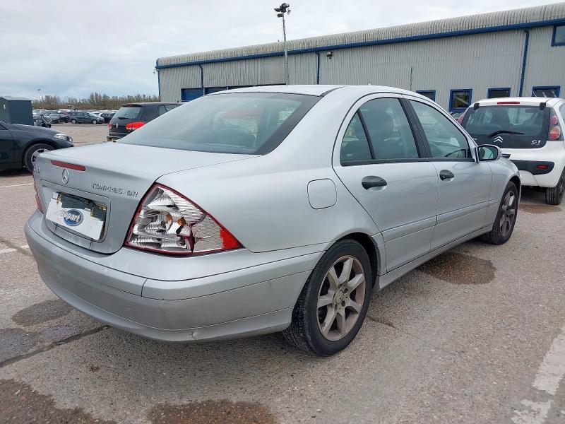 2006 MERCEDES-BENZ C CLASS C180K CLASSIC SE 4DR AUTO