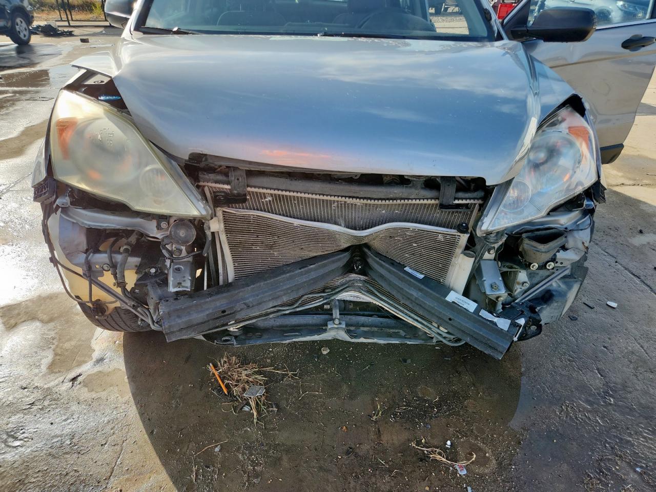 2008 Honda Cr-V Lx VIN: 3CZRE38368G704858 Lot: 93204425