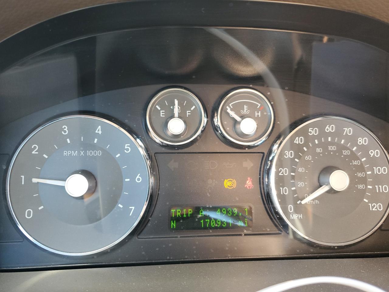 2009 Mercury Milan VIN: 3MEHM07Z69R631097 Lot: 85422475