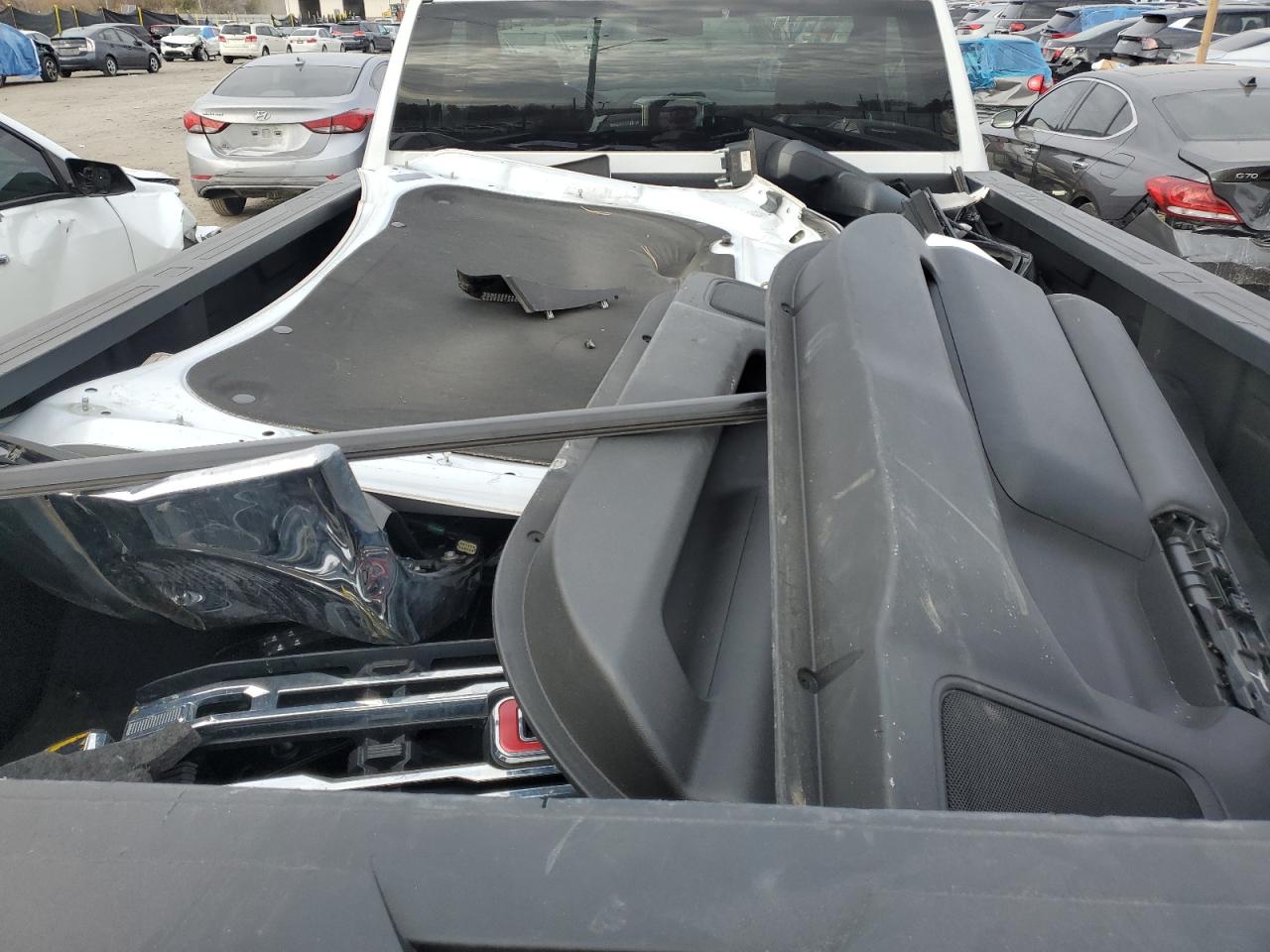 2022 GMC Sierra C2500 Sle VIN: 1GT08ME73NF165115 Lot: 92585135