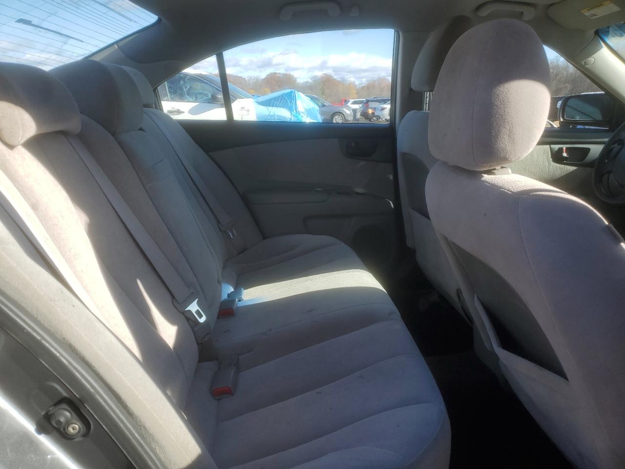 2009 Kia Optima Lx VIN: KNAGE228195361118 Lot: 92331515