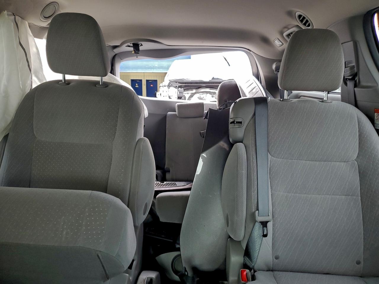 2016 Toyota Sienna Le VIN: 5TDKK3DC9GS710420 Lot: 94403445