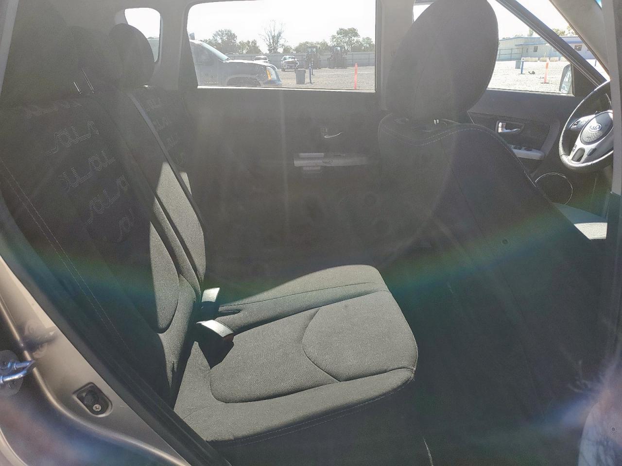 2012 Kia Soul + VIN: KNDJT2A6XC7370054 Lot: 91515085