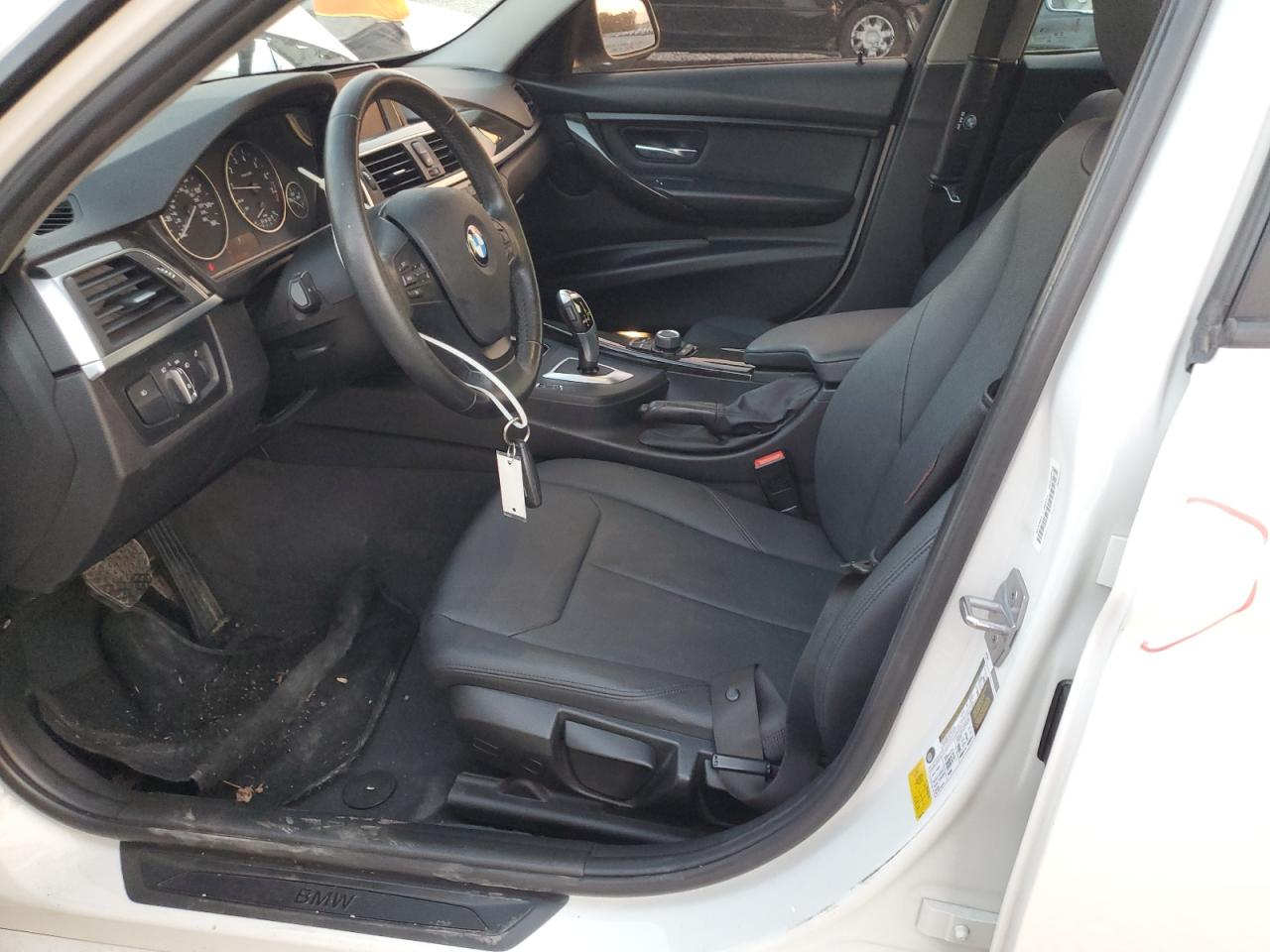 2018 BMW 320 I VIN: WBA8E1G58JNU91513 Lot: 93310085